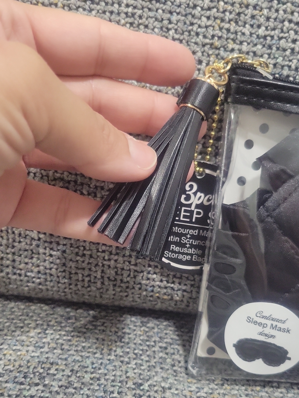 ENVY Luxury Sleep Set (3 Pieces) - Picture 5 of 8